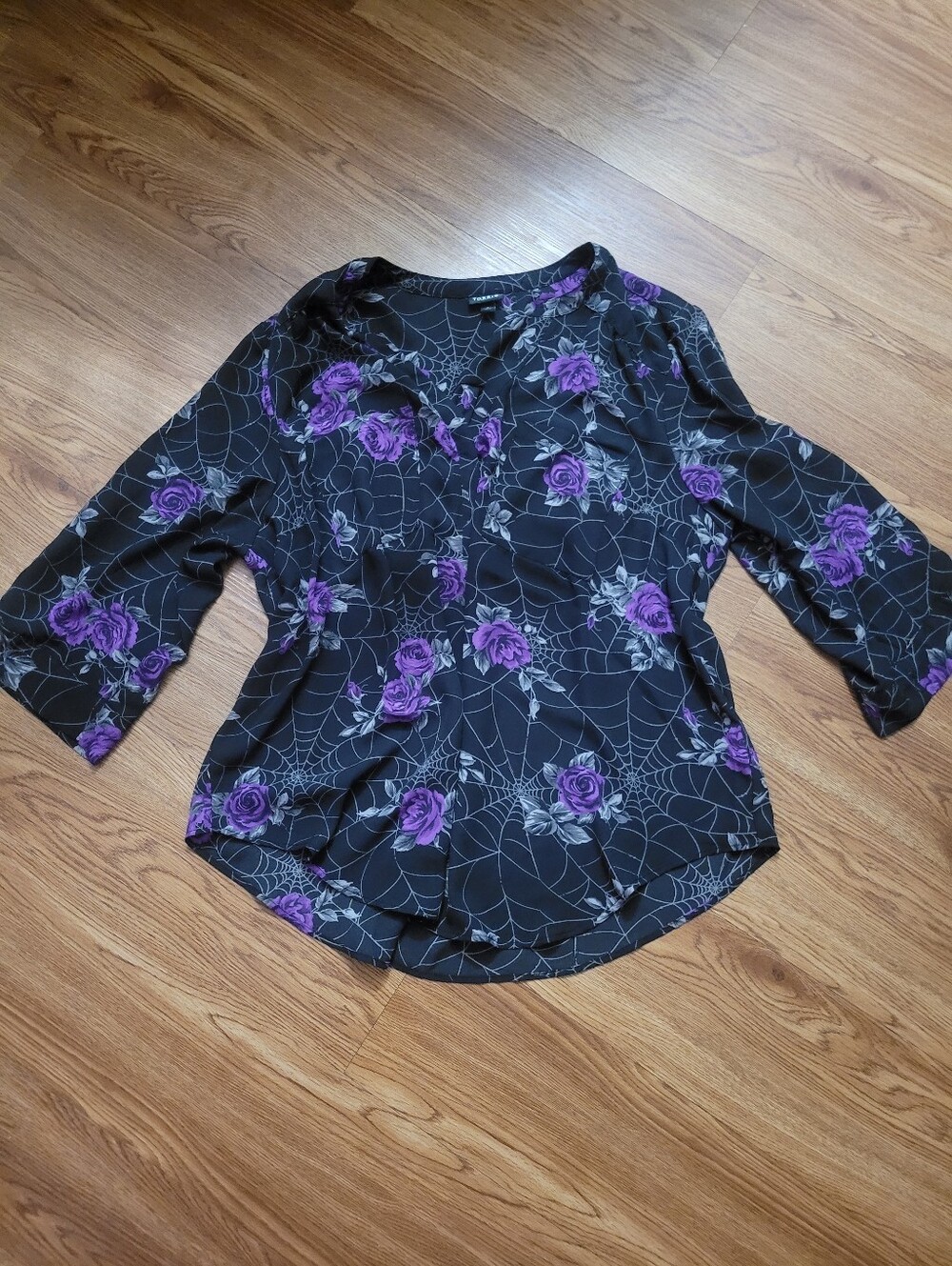 Torrid spiderweb rose Hadley top 2 goth witchy